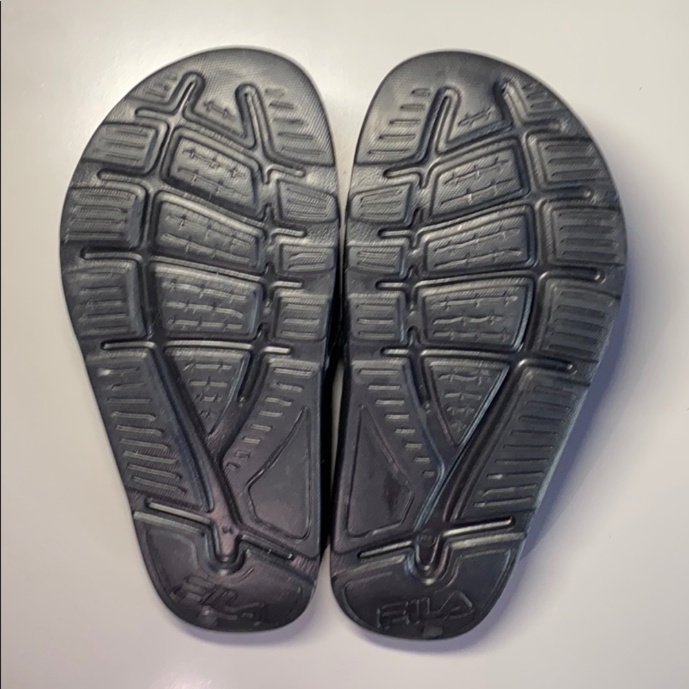 Fila Slides - Picture 2 of 4